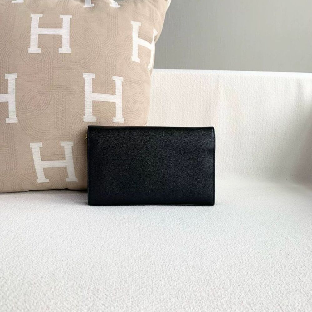 Saint Laurent Women Pre-Loved Bag Very Good Condition - Picture 3 of 9
